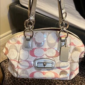 Y2k pink and white Coach bag